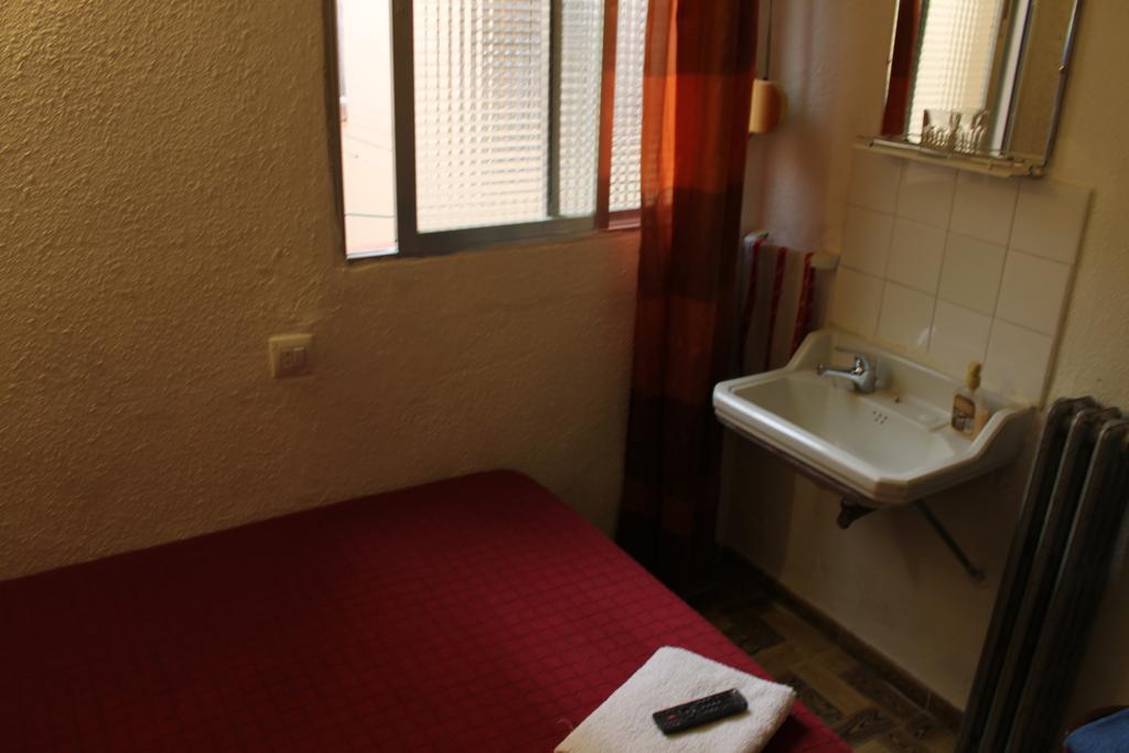 Hostal Xucar Madrid Zimmer foto
