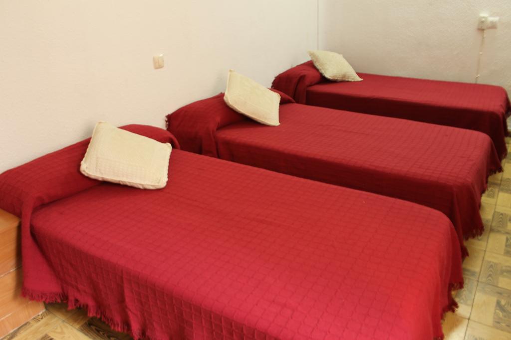 Hostal Xucar Madrid Zimmer foto