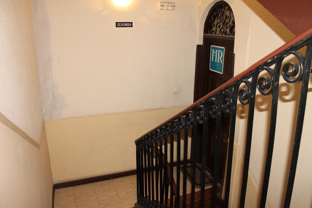Hostal Xucar Madrid Exterior foto