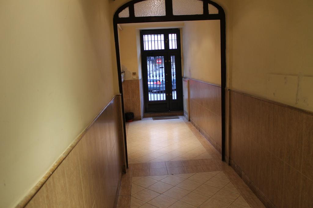 Hostal Xucar Madrid Exterior foto